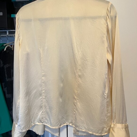 Cream Talbots silk blouse - Picture 2 of 11